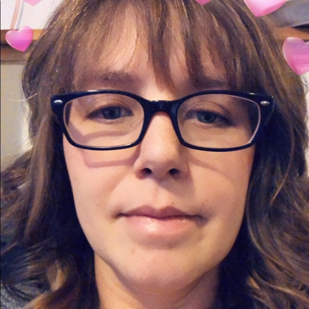 Meet your Posher, Shana